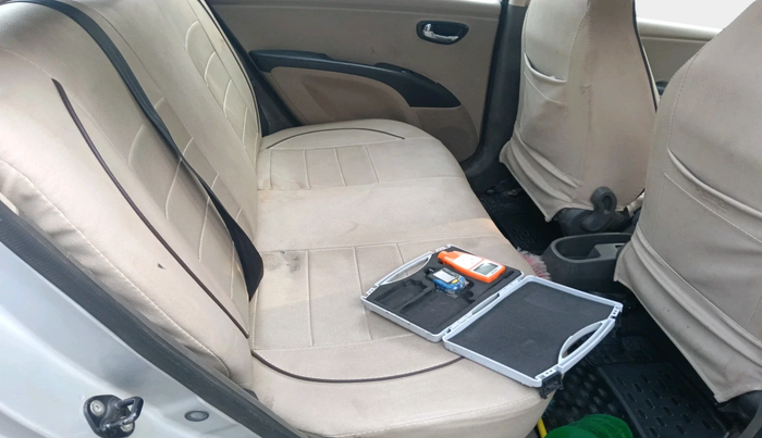 2012 Hyundai i10 MAGNA 1.1, Petrol, Manual, 81,600 km, interior