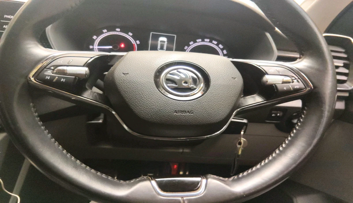 2022 Skoda KUSHAQ AMBITION 1.0L TSI MT, Petrol, Manual, 46,937 km, interior