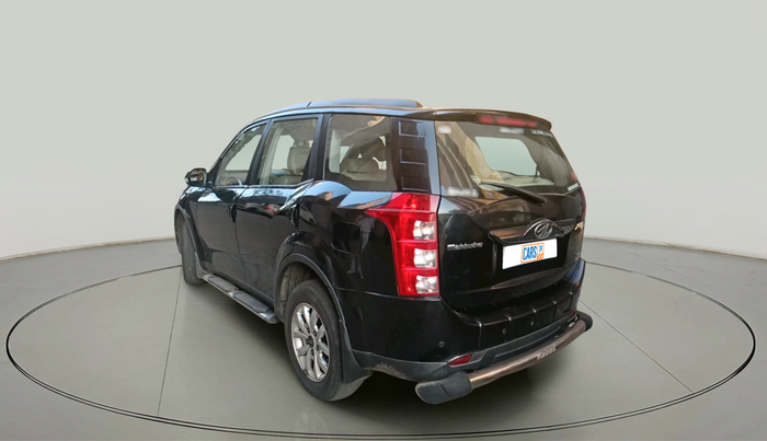 2017 Mahindra XUV500 W10 AT, Diesel, Automatic, 57,879 km, exterior
