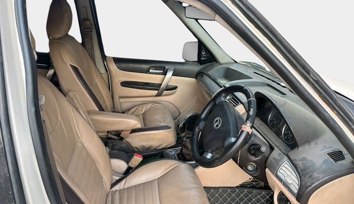 2013 Tata Safari Storme 2.2 EX 4X2, Diesel, Manual, 99,930 km, interior