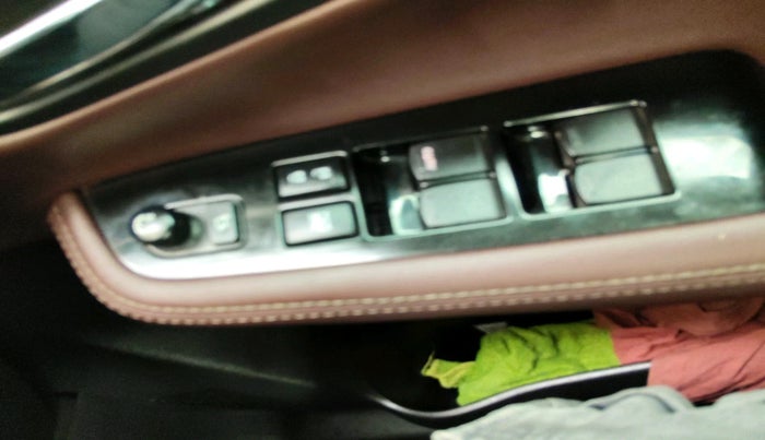 2022 Maruti Grand Vitara ALPHA SMART HYBRID AT, Petrol, Automatic, 27,566 km, interior