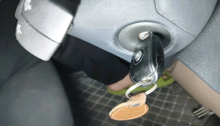 2017 Renault Duster RXE 1.6 PETROL, Petrol, Manual, 61,111 km, interior