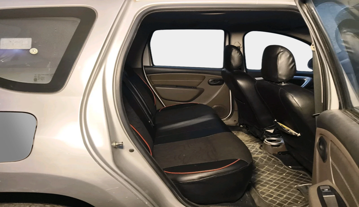 2017 Renault Duster RXE 1.6 PETROL, Petrol, Manual, 61,111 km, interior