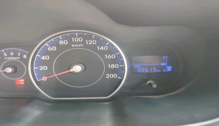 2011 Hyundai i10 MAGNA 1.1, Petrol, Manual, 39,513 km, interior