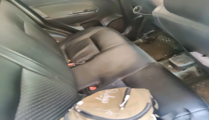 2014 Maruti Swift VXI, CNG, Manual, 1,59,401 km, interior