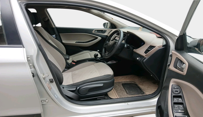 2018 Hyundai Elite i20 ASTA 1.4 CRDI (O), Diesel, Manual, 1,06,944 km, interior