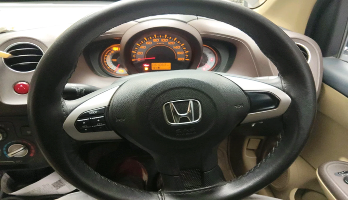 2013 Honda Brio VX MT, Petrol, Manual, 61,063 km, interior