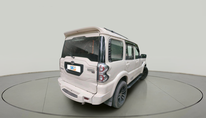 2016 Mahindra Scorpio S6 PLUS 1.99, Diesel, Manual, 97,031 km, exterior