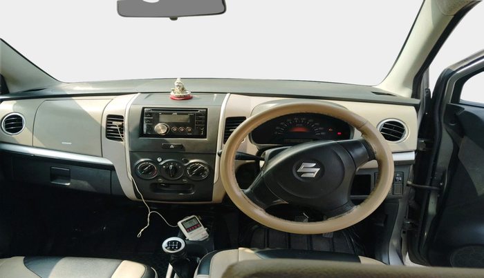 2013 Maruti Wagon R 1.0 LXI CNG, CNG, Manual, 3,19,288 km, interior
