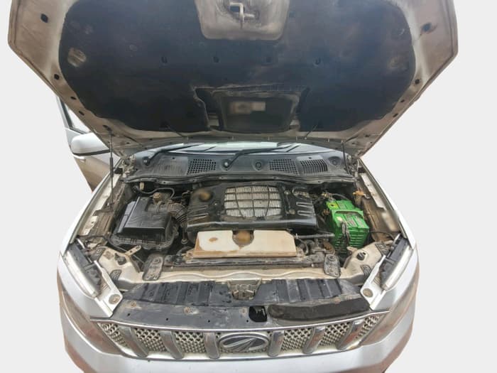 2016 Mahindra NUVOSPORT N8, Diesel, Manual, 1,53,990 km, exterior