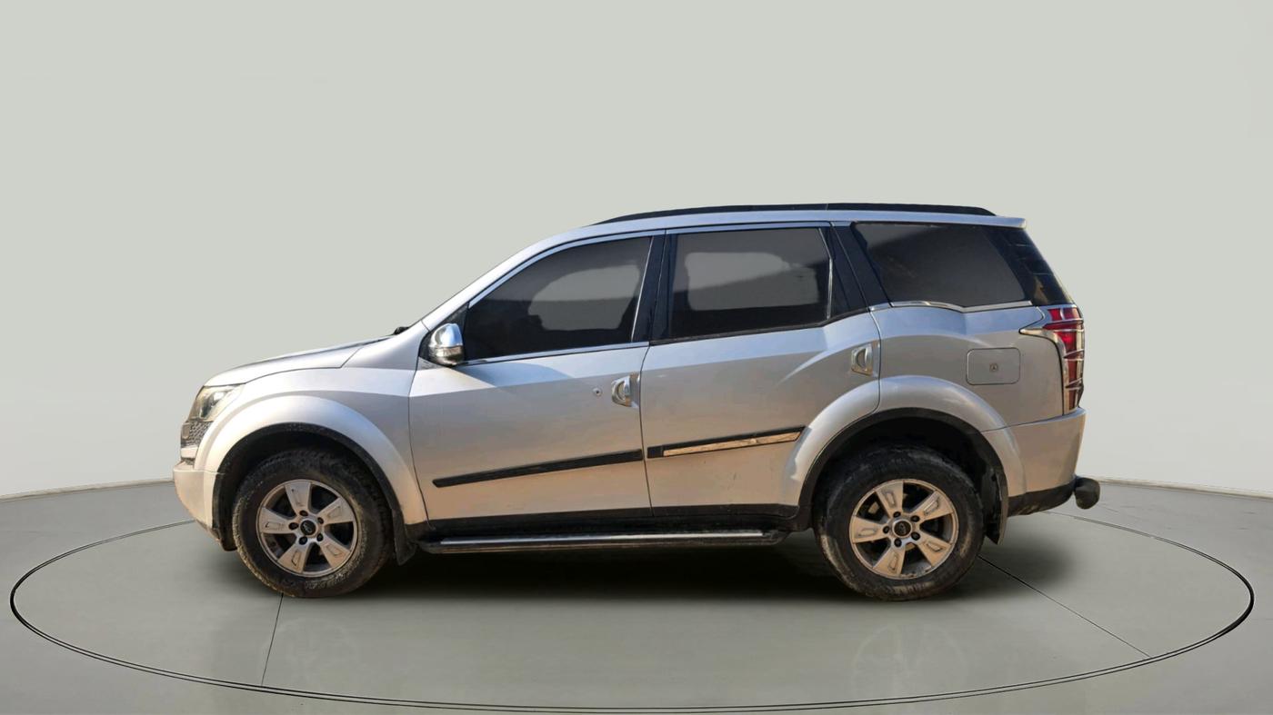 2012 Mahindra XUV500 W8, Diesel, Manual, 2,08,900 km, exterior