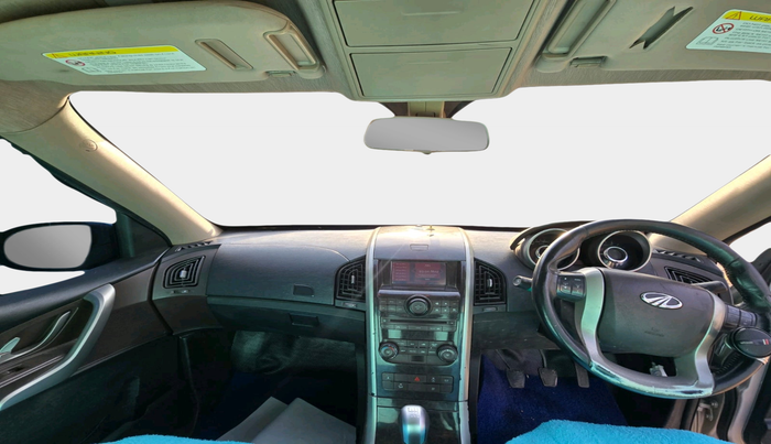 2012 Mahindra XUV500 W8, Diesel, Manual, 2,08,900 km, interior