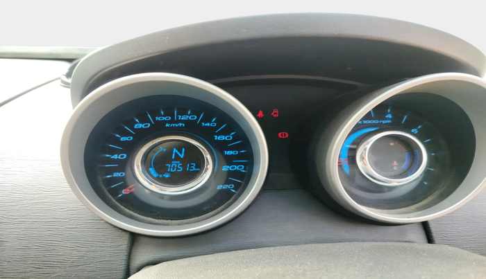 2017 Mahindra XUV500 W10 1.99, Diesel, Manual, 70,513 km, interior