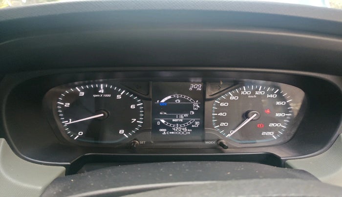 2021 Tata PUNCH ADVENTURE MT, Petrol, Manual, 42,046 km, interior