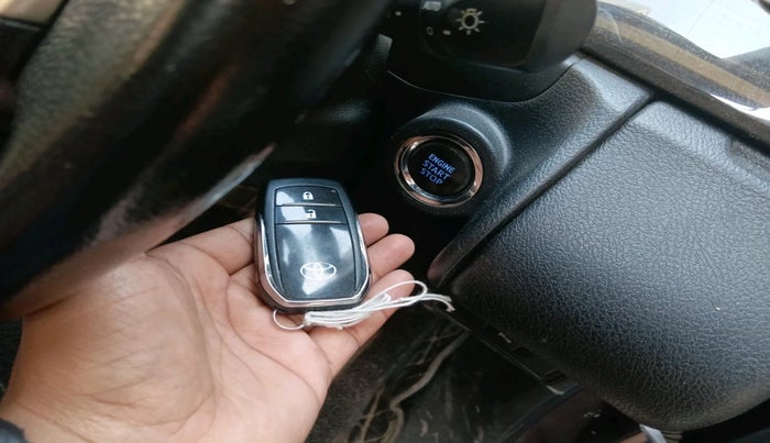 2019 Toyota Innova Crysta 2.8 ZX AT 7 STR, Diesel, Automatic, 58,559 km, interior