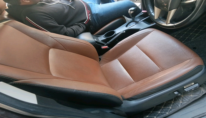 2019 Toyota Innova Crysta 2.8 ZX AT 7 STR, Diesel, Automatic, 58,559 km, interior