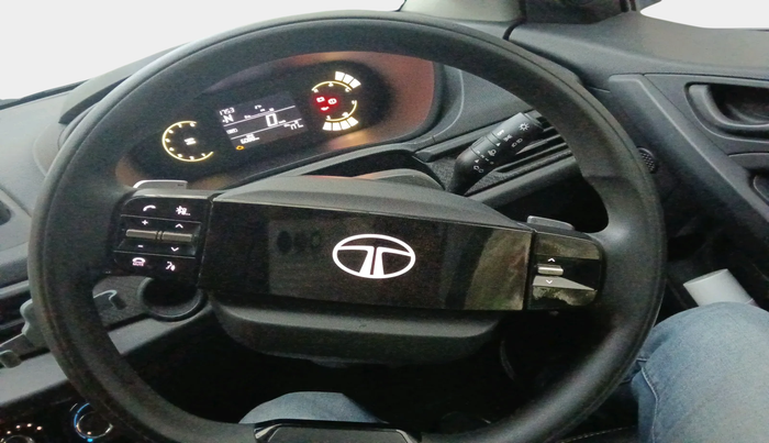 2024 Tata NEXON Smart Plus 1.2 Revotron 6 AMT, Petrol, Automatic, 6,088 km, interior