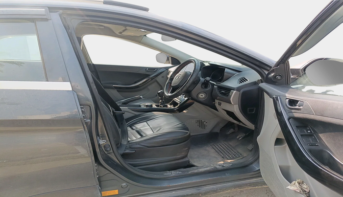 2019 Tata NEXON XM PETROL, Petrol, Manual, 58,623 km, interior