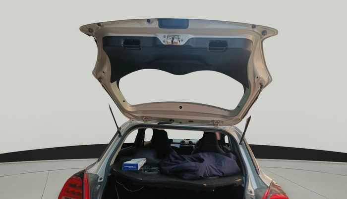 2020 Maruti Swift LXI, Petrol, Manual, 1,09,748 km, exterior