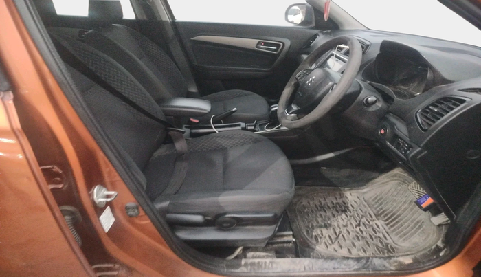 2019 Maruti Vitara Brezza ZDI PLUS AT DUAL TONE, Diesel, Automatic, 1,45,531 km, interior