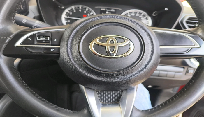 2023 Toyota URBAN CRUISER HYRYDER E NEO DRIVE, Petrol, Manual, 35,252 km, interior