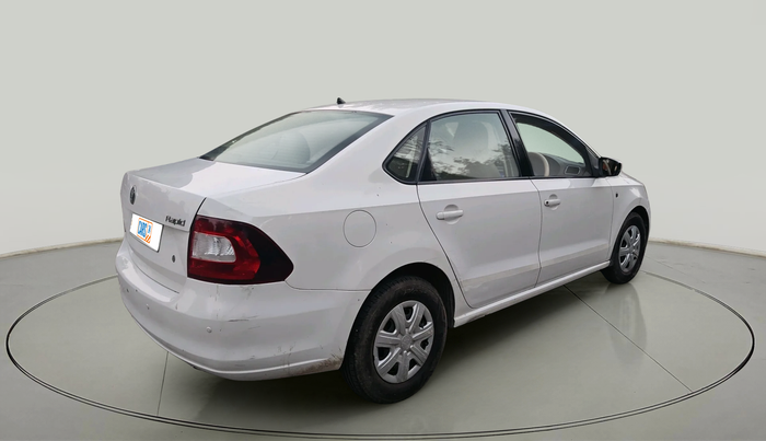 2012 Skoda Rapid 1.6 MPI ACTIVE, Petrol, Manual, 38,729 km, exterior