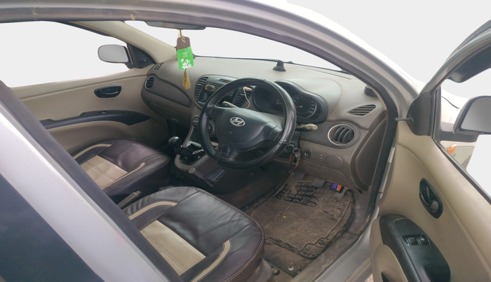 2012 Hyundai i10 ERA 1.1, Petrol, Manual, 93,017 km, interior