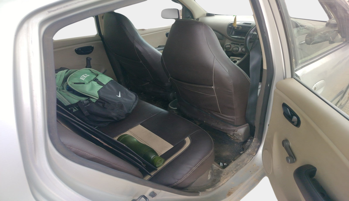 2012 Hyundai i10 ERA 1.1, Petrol, Manual, 93,017 km, interior