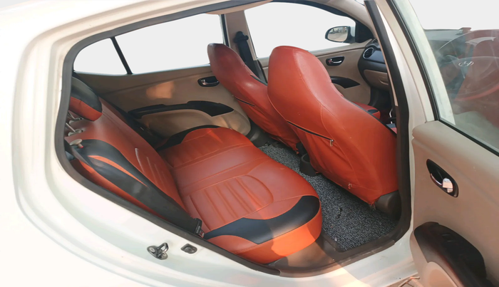 2013 Hyundai i10 SPORTZ 1.2 AT, Petrol, Automatic, 96,800 km, interior