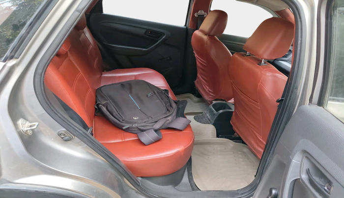 2016 Maruti Vitara Brezza LDI (O), Diesel, Manual, 1,27,368 km, interior