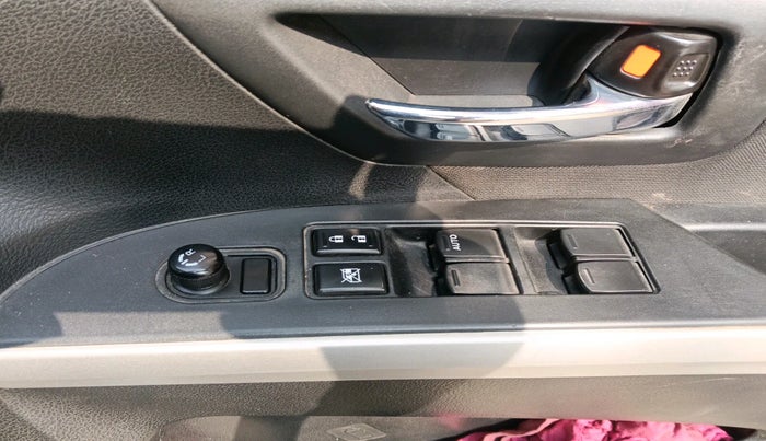 2017 Maruti S Cross ZETA 1.3, Diesel, Manual, 1,07,051 km, interior