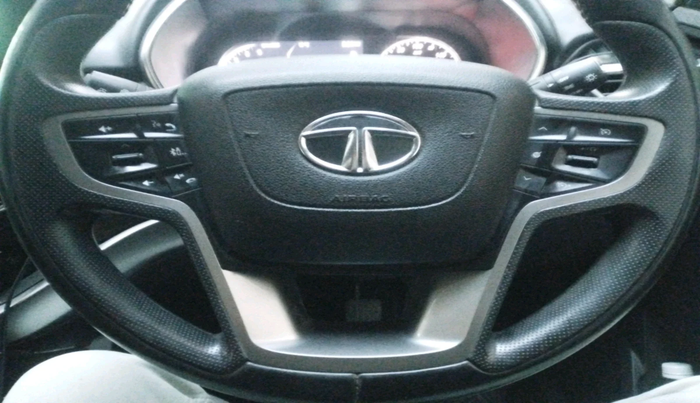 2019 Tata Harrier XZ 2.0L, Diesel, Manual, 1,08,025 km, interior