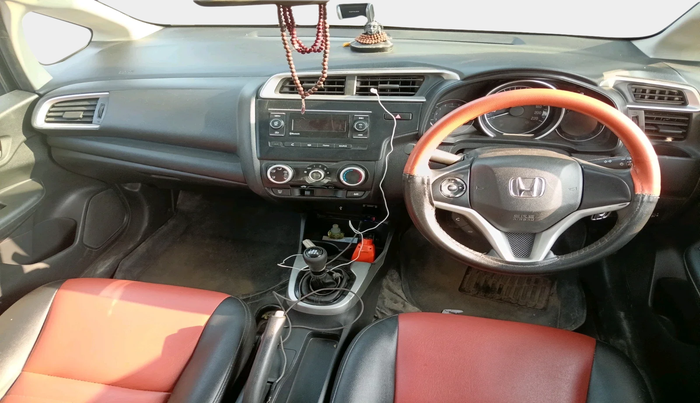 2018 Honda WR-V 1.5L I-DTEC S MT, Diesel, Manual, 52,377 km, interior