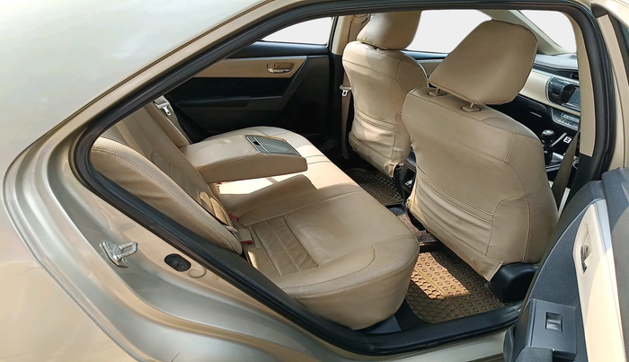 2014 Toyota Corolla Altis G PETROL, Petrol, Manual, 66,809 km, interior