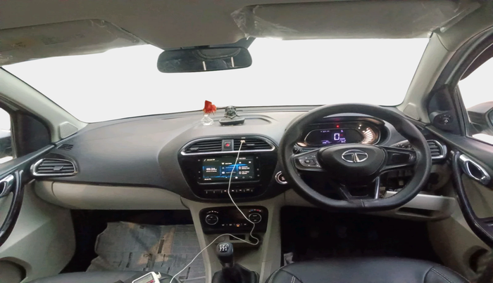 2022 Tata TIGOR XZ PLUS CNG, Petrol, Manual, 1,39,817 km, interior