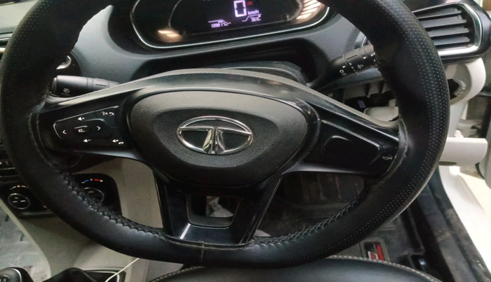 2022 Tata TIGOR XZ PLUS CNG, Petrol, Manual, 1,39,817 km, interior