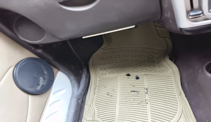 2011 Hyundai Santro Xing GLS PLUS AUDIO, Petrol, Manual, 63,370 km, interior