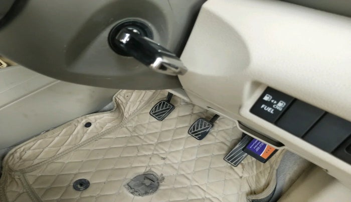 2020 Maruti Ertiga VXI CNG, Petrol, Manual, 1,08,771 km, interior