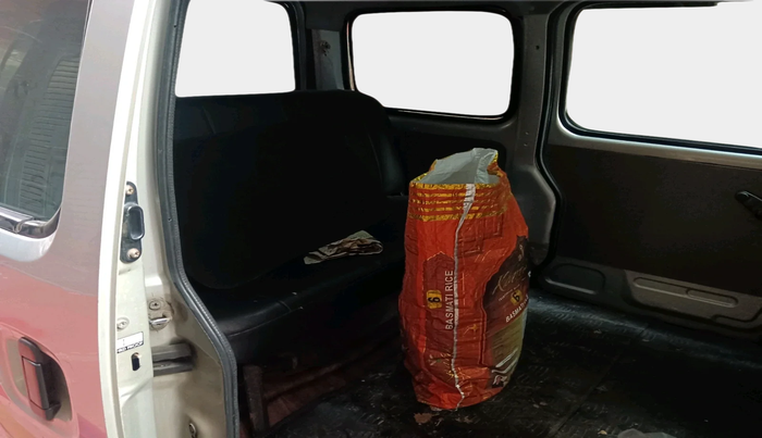 2013 Maruti Eeco 5 STR CNG WITH HTR, Petrol, Manual, 63,725 km, interior