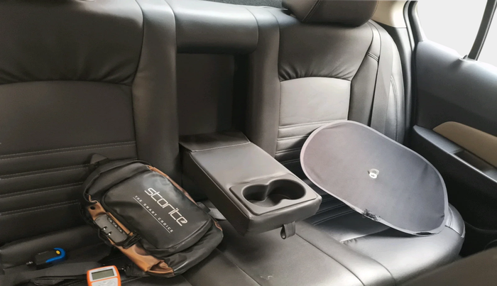 2017 Chevrolet Cruze LTZ AT, Diesel, Automatic, 91,901 km, interior