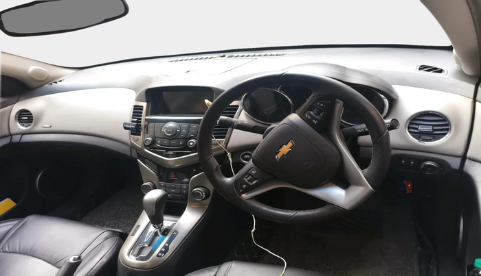 2017 Chevrolet Cruze LTZ AT, Diesel, Automatic, 91,901 km, interior