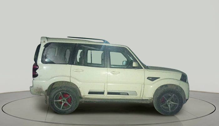 2018 Mahindra Scorpio S5, Diesel, Manual, 36,580 km, exterior