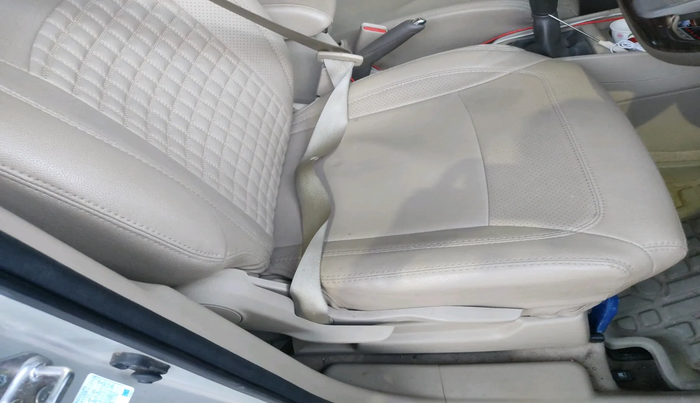 2021 Maruti Ertiga ZXI+ SHVS, Petrol, Manual, 39,885 km, interior