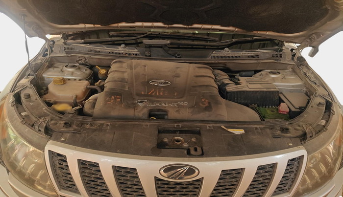 2013 Mahindra XUV500 W8, Diesel, Manual, 94,366 km, exterior