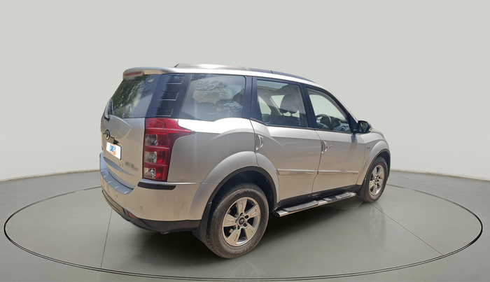 2013 Mahindra XUV500 W8, Diesel, Manual, 94,366 km, exterior