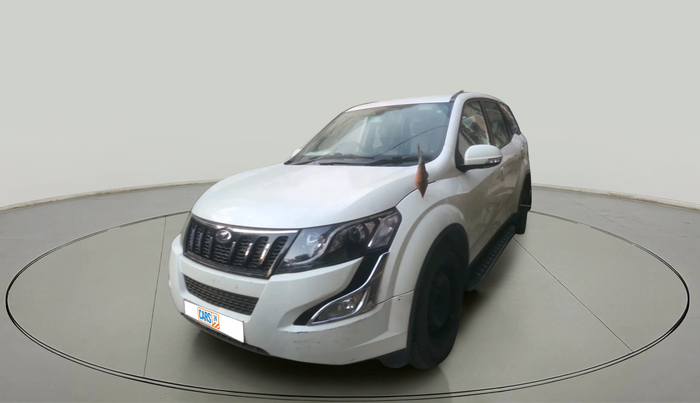 2017 Mahindra XUV500 W6 1.99, Diesel, Manual, 42,296 km, exterior