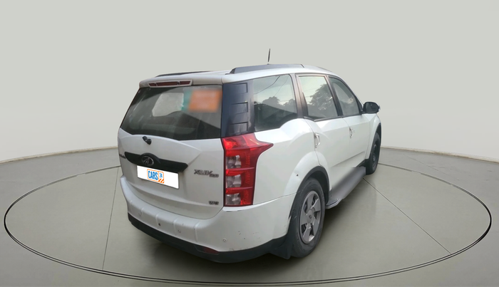 2017 Mahindra XUV500 W6 1.99, Diesel, Manual, 42,296 km, exterior