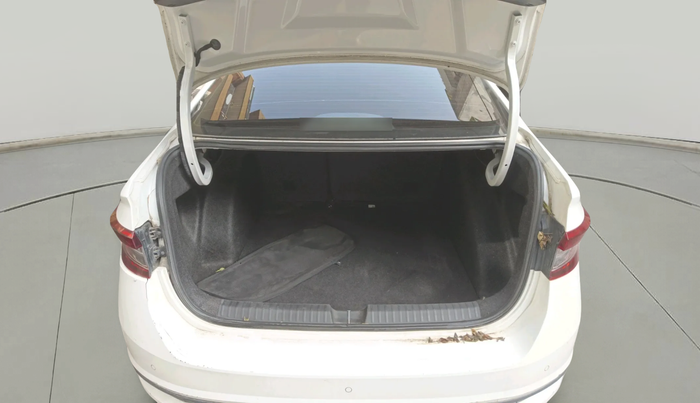 2022 Skoda SLAVIA AMBITION 1.0L TSI MT, Petrol, Manual, 46,677 km, exterior