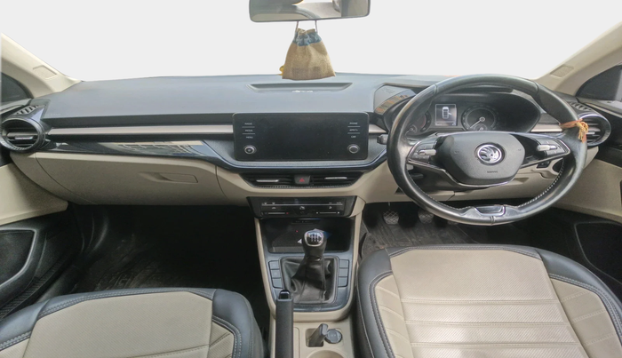 2022 Skoda SLAVIA AMBITION 1.0L TSI MT, Petrol, Manual, 46,677 km, interior