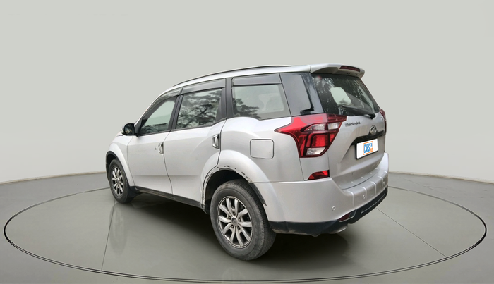 2018 Mahindra XUV500 W9, Diesel, Manual, 68,693 km, exterior